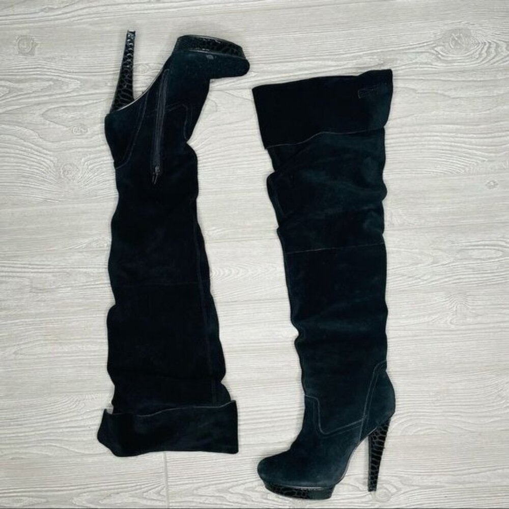 Bakers Lila tall black snakeskin print heel leather boots size 7 slouch